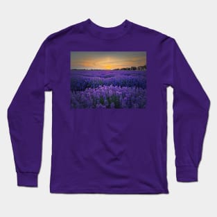 Idyllic lavender field Long Sleeve T-Shirt